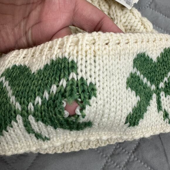 Carraigdonn Children's 100% Merino Wool Shamrock Beanie Hat Made In Ireland-Flaw - Picture 6 of 7